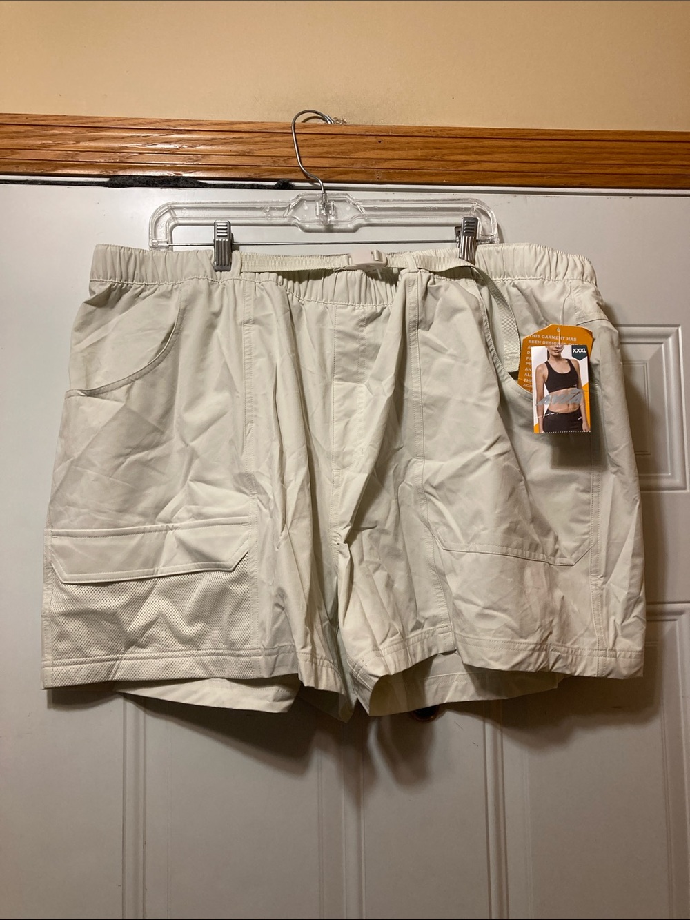 Avia Cream Shorts‎ XXXL NWT